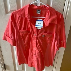 Salmon button up women’s blouse. Size XL NWT